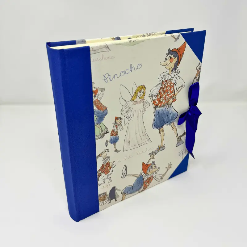 Album fotografico Pinocchio rilegato a mano 20 × 25 cm