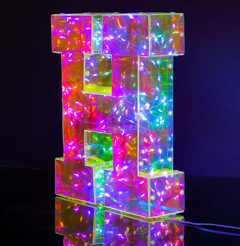 Lampada a LED USB Multicolore - Lettera "H"